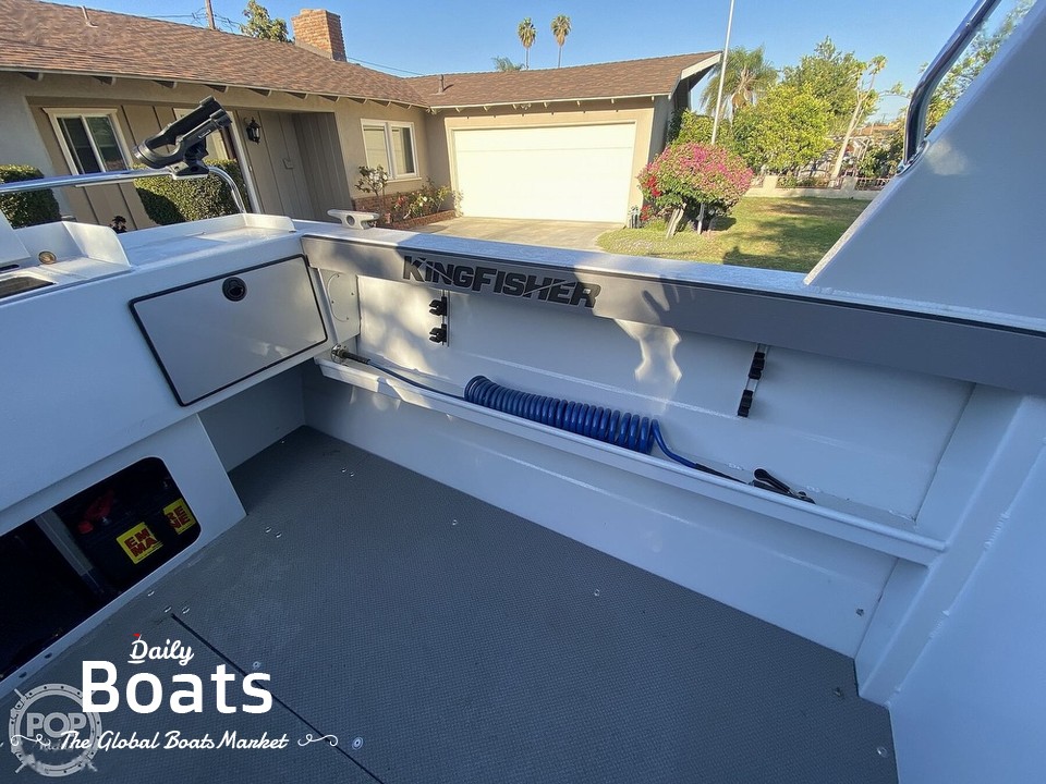 2020 Kingfisher 2025 Escape Ht Pilot House for sale. View price, photos