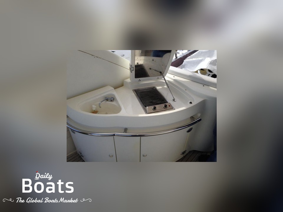 Azimut 62 E