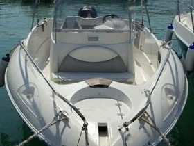 Buy 2010 Quicksilver Commander 720