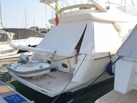 Kjøpe Ferretti Yachts 460