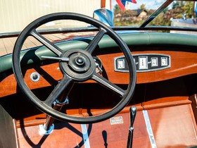 1930 Gar Wood Triple Cockpit Roundabout