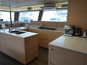 2016 Fountaine Pajot Victoria 67