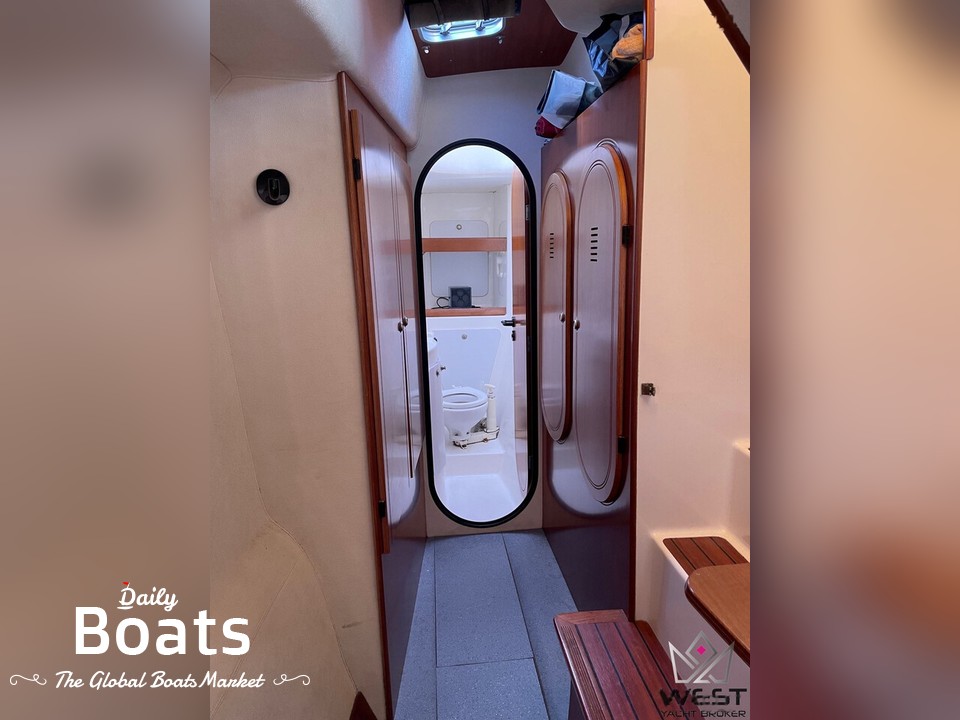 2001 Fountaine Pajot Greenland 34 for sale. View price, photos and Buy