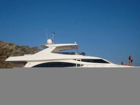 Ferretti 830 Hard Top