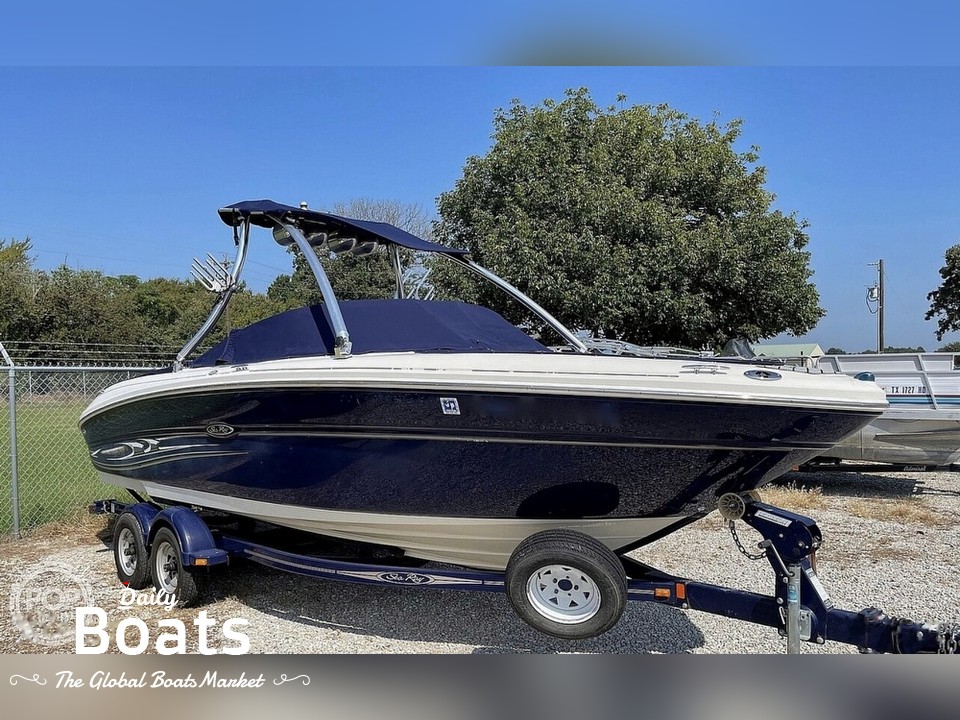 2005 Sea Ray 220 Select for sale. View price, photos and Buy 2005 Sea