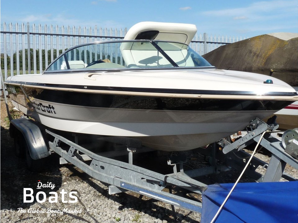 1999 MasterCraft 190 Prostar for sale. View price, photos and Buy 1999