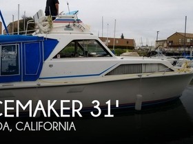 Pacemaker Yachts Sedan Cruiser