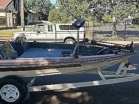 1983 Ranger Boats 372-V на продажу