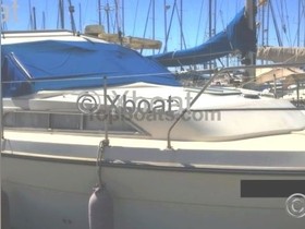 Princess Yachts 30 Ds Boat Stored Out Of The Water. In