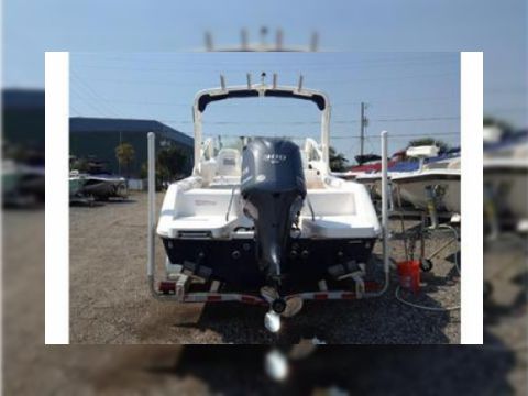 2013 Everglades 230Dc for sale