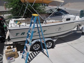 2001 Trophy Boats 2052 for sale