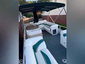 2004 Fisher Boats 240 Freedom Deluxe на продажу