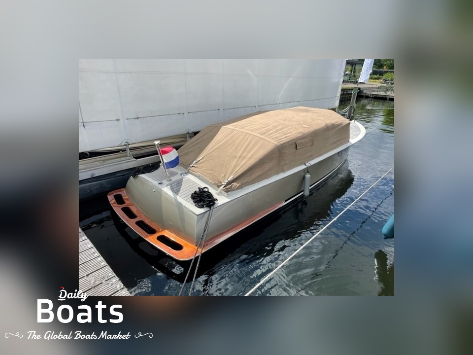 2013 Geneva Saloon Boat Type Riva Boesch for sale. View price, photos