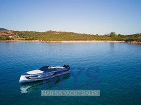 Kupić 2021 Occhilupo Yacht & Carbon Superbia 28