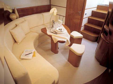 2005 Pershing 50