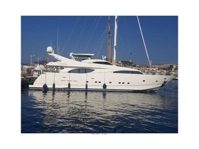Buy 2001 Ferretti Yachts 94