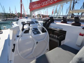 Купити Aventura Catamarans 44
