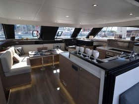Aventura Catamarans 44 на продаж