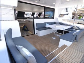 Купити Aventura Catamarans 44