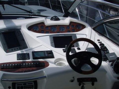 Köpa 2000 Sunseeker Predator
