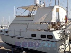 Carver Yachts Boat 36 Fly