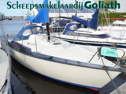 Maxi Yachts 77