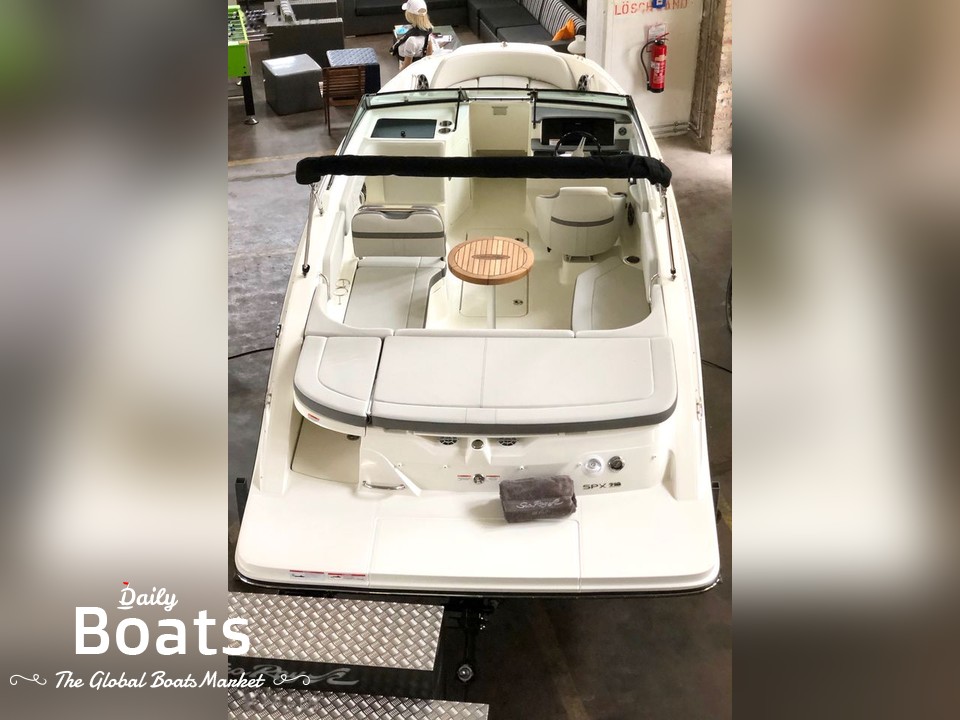 2022 Sea Ray 210 Spxe Mercury 250 Ps 4.5 Liter V6 Mpi for sale. View