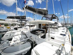 Lagoon 39