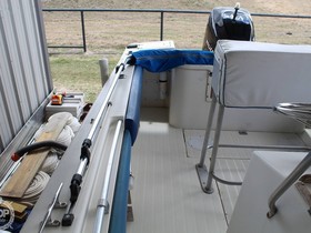 1975 Seacraft 23