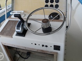 1975 Seacraft 23