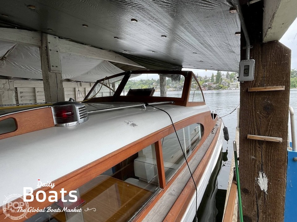 1952 ChrisCraft El Capitan for sale. View price, photos and Buy 1952
