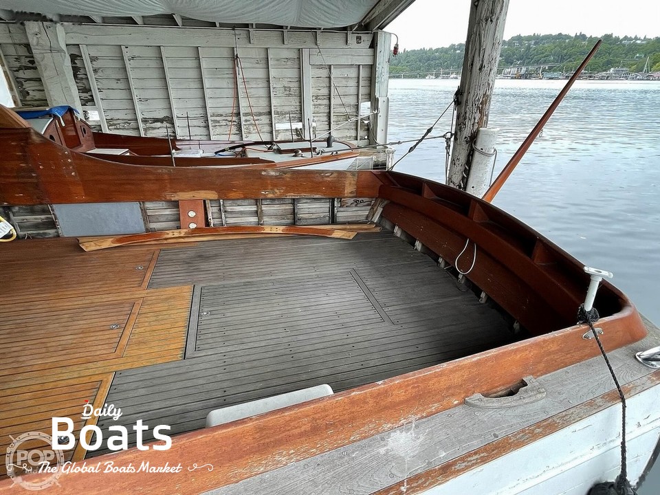 1952 ChrisCraft El Capitan for sale. View price, photos and Buy 1952