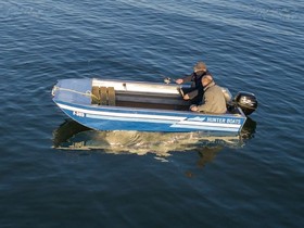 2022 Hunter Boats F-385 in vendita