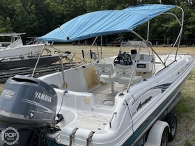 Купить 2006 Hurricane Boats 231Sd Fun Deck