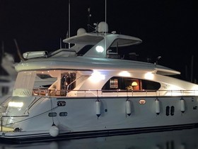 Elegance Yachts 68