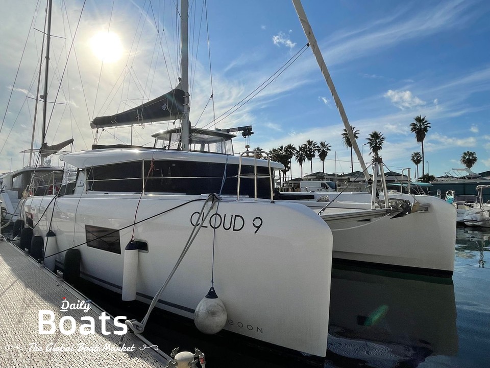 2019 Lagoon 42