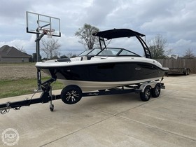 2018 Sea Ray Spx 190 на продажу