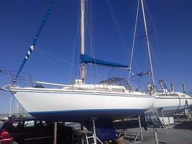 Catalina Jaguar 27