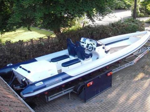 2001 Azimut 42 for sale