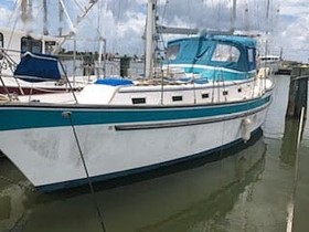 Osta 1980 Endeavour Catamaran 43