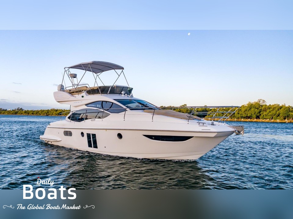 2012 Azimut