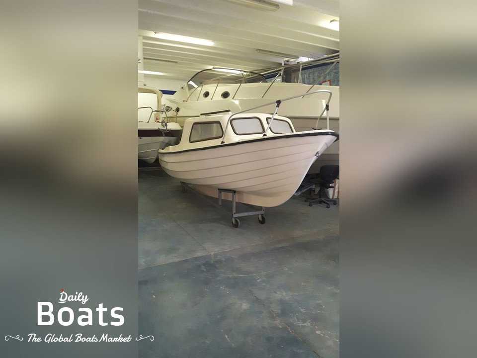 1988 Family Boat 500 for sale. View price, photos and Buy 1988 Family