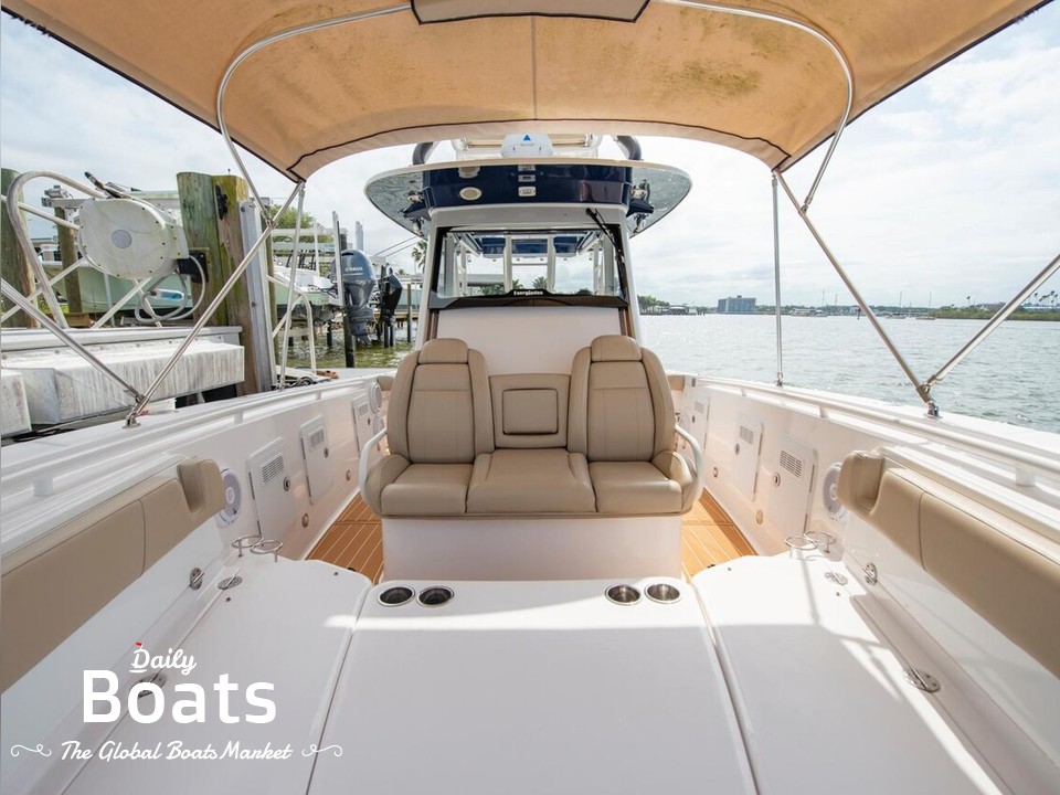 2019 Everglades 355 for sale. View price, photos and Buy 2019