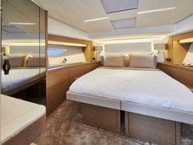 2017 Prestige Yachts 620 te koop