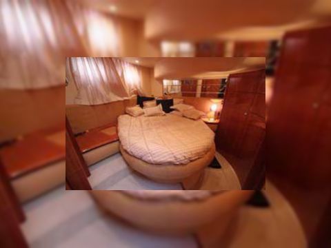 2005 Azimut 46 Evolution for sale