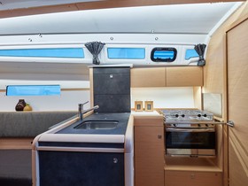 Buy 2022 Jeanneau Sun Odyssey 349