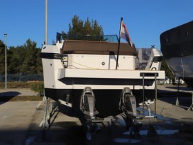 2015 Delta 33