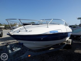 2005 Bayliner 212 Capri