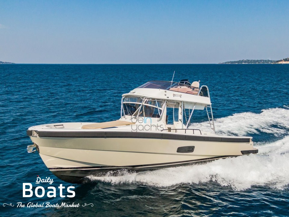 2013 Bluegame 40 Explorer