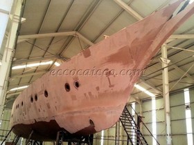 Custom built/Eigenbau Rina Class Steel Hull For Sale